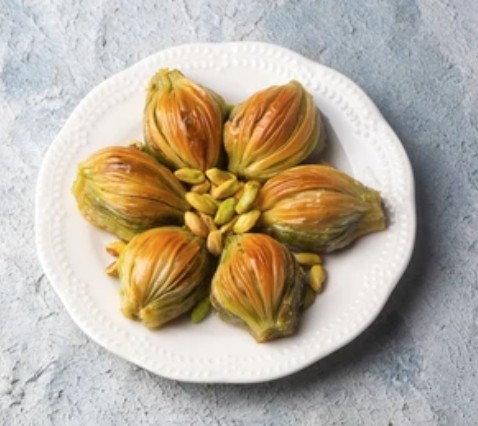 Özel Ambalajlı 1000 Gr Midye Baklava Siirt pasta
