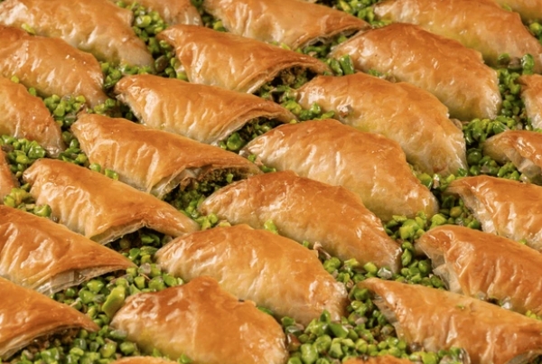 Özel Ambalajlı 2000 Gr Şöbiyet Tatlısı Siirt pasta